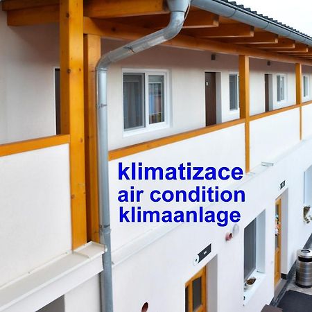 Penzion Klimeš Hustopeče Esterno foto